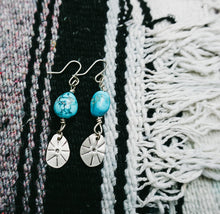 Load image into Gallery viewer, Starburst Dangle Earrings