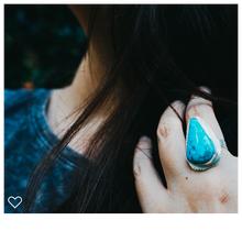 Load image into Gallery viewer, Yuna Silver and Turquoise Teardrop Ring