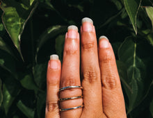 Load image into Gallery viewer, Hammered Stacker Ring Set - Mixed Metals - Size 6
